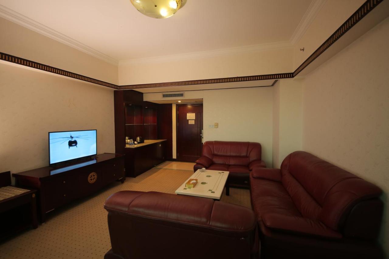 W.Y. Lera Hotel Guangzhou Buitenkant foto
