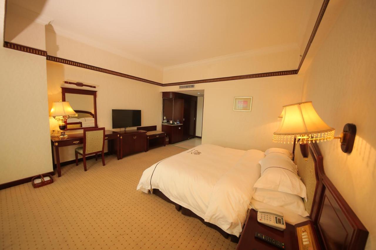 W.Y. Lera Hotel Guangzhou Buitenkant foto