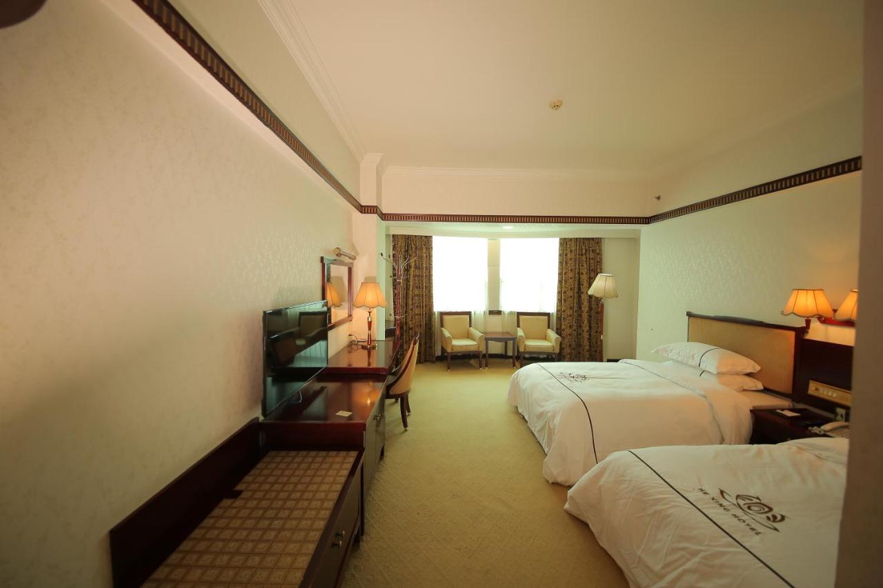 W.Y. Lera Hotel Guangzhou Buitenkant foto