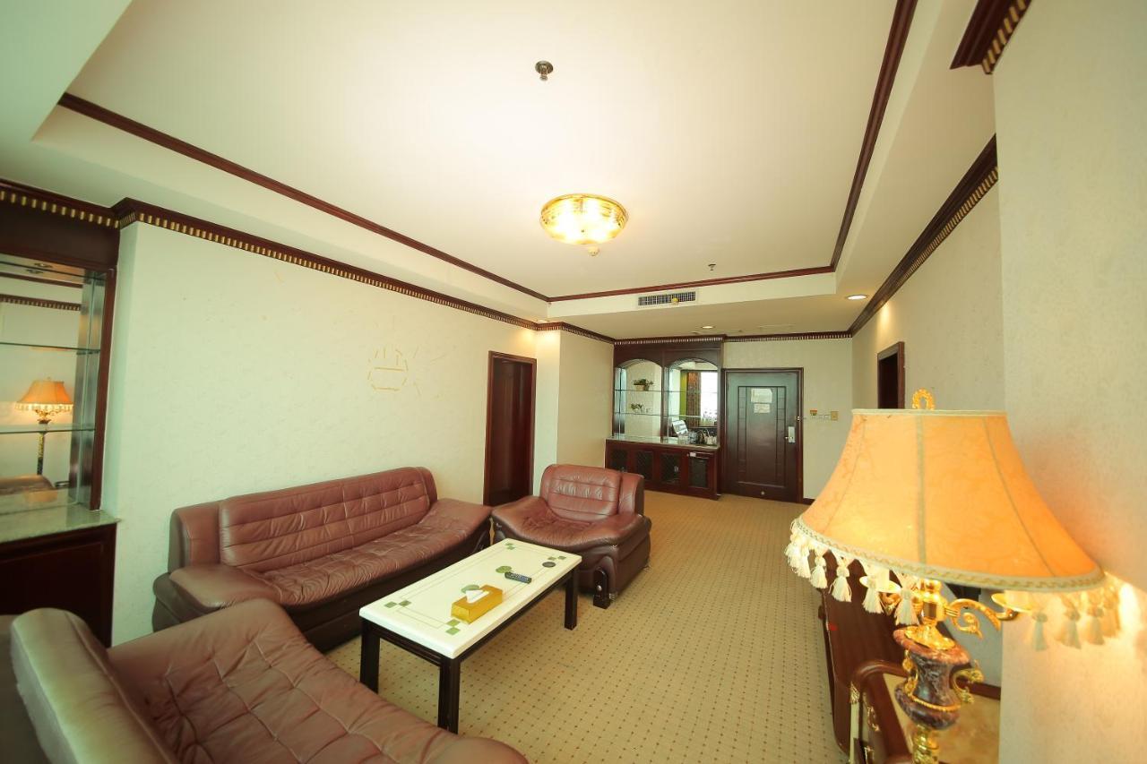 W.Y. Lera Hotel Guangzhou Buitenkant foto