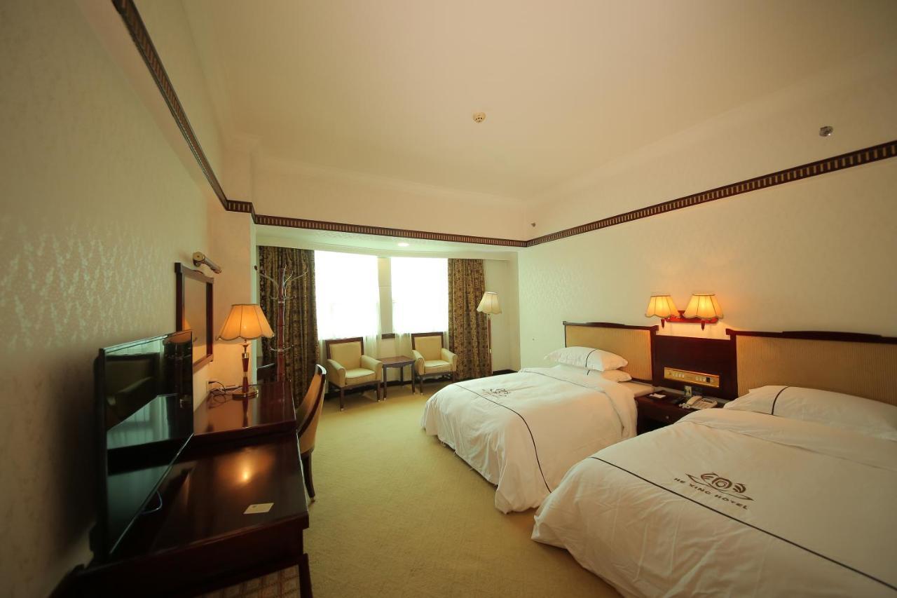 W.Y. Lera Hotel Guangzhou Buitenkant foto